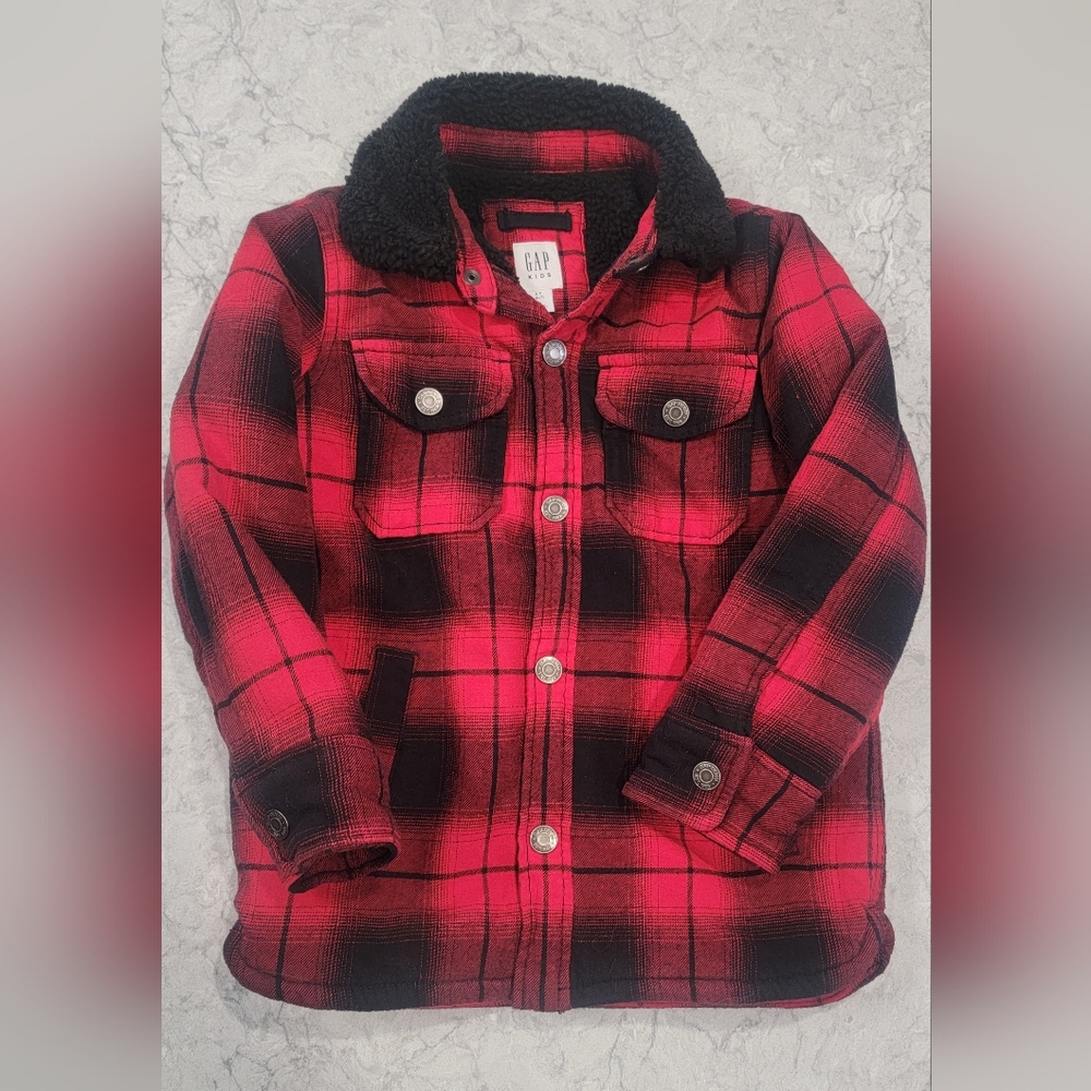 GAP Kids Size Small (6-7) Sherpa Lined Buffalo Plaid Winter Coat